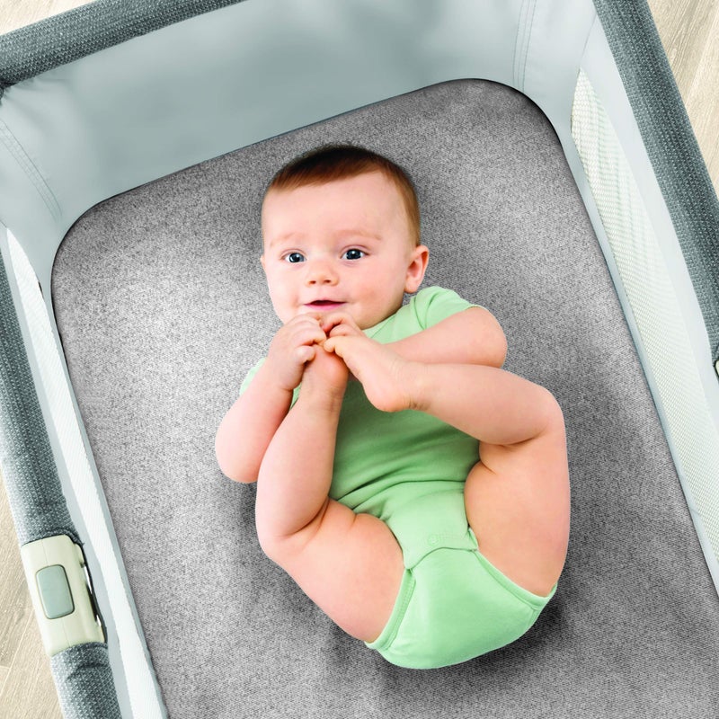 Chicco LullaGo Bassinet Sheet - Soft Stripe | Grey - Image 2